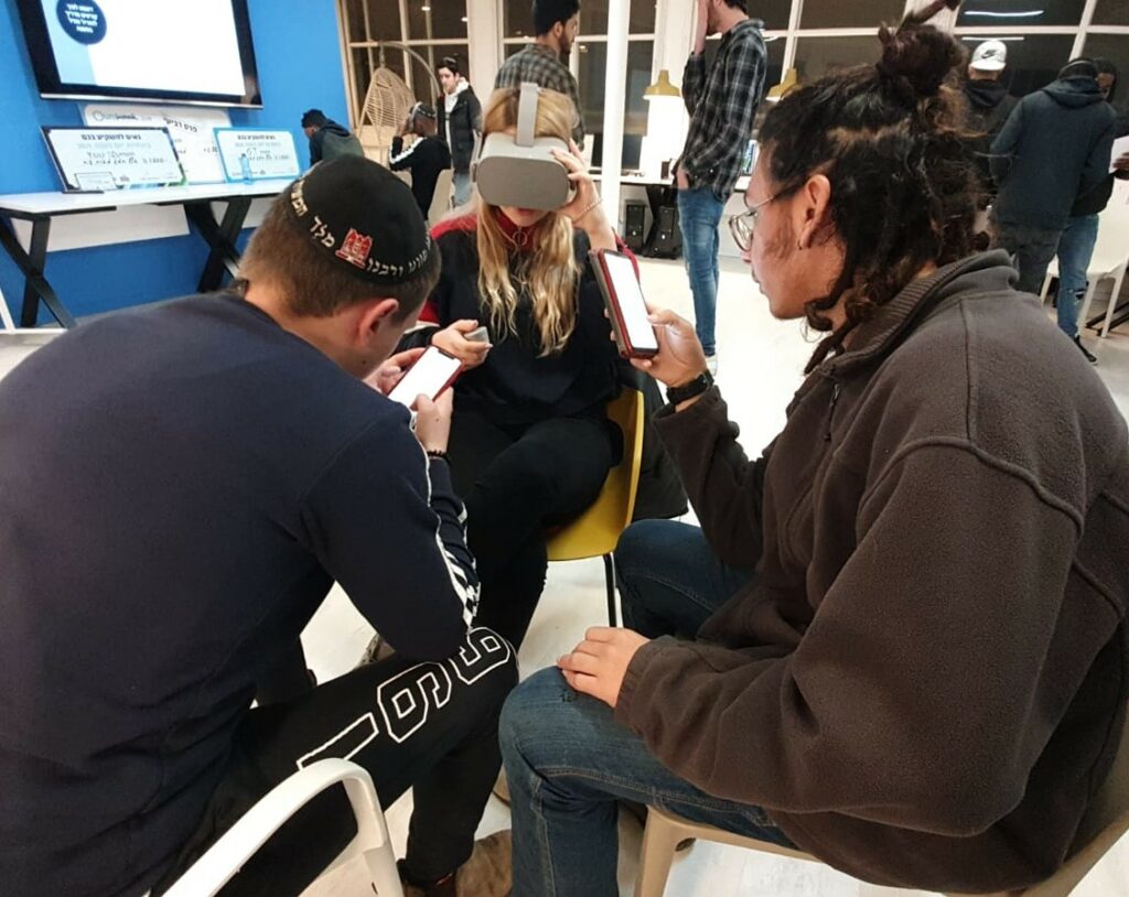 unistream_vr_activity_web