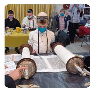 Jewish Community Foundation Los Angeles Photo of boy in temple