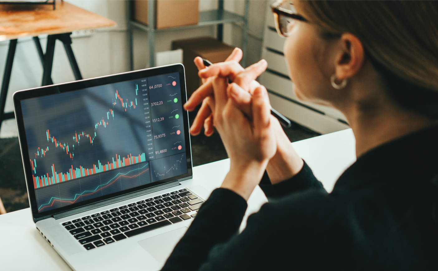 StockMarketTrade_Woman